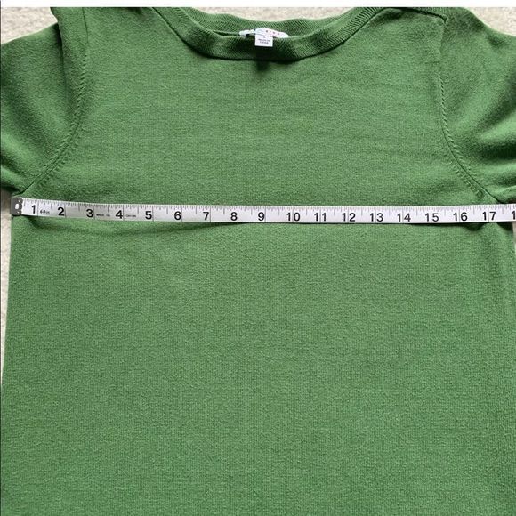 Denim & Company sweater with pockets - Picture 6 of 7